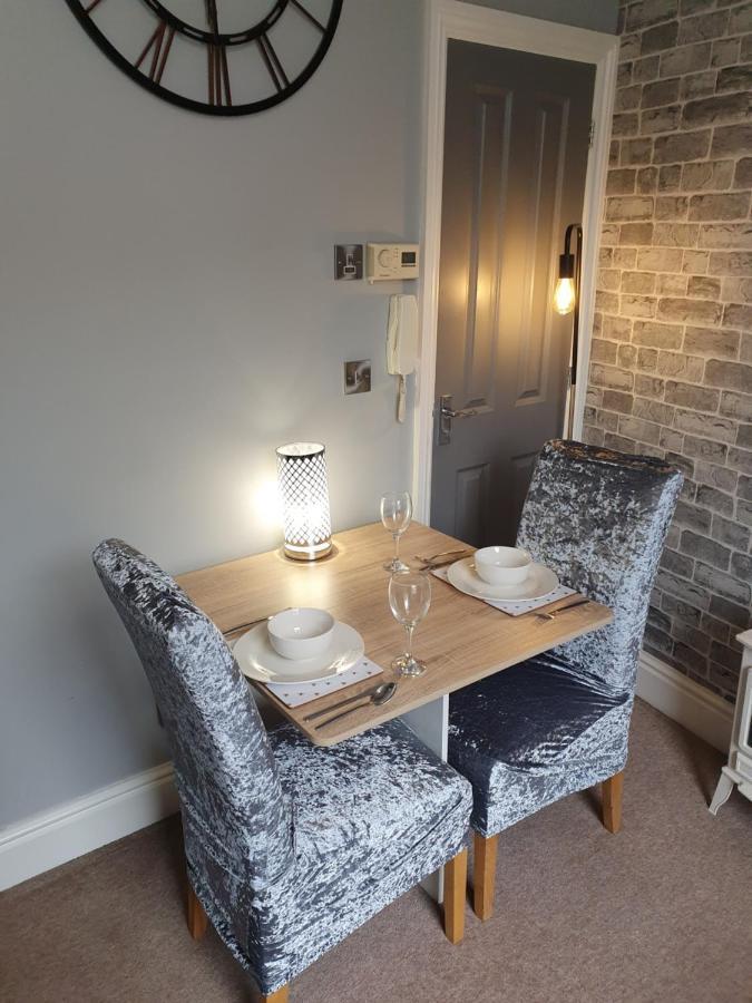 Central Matlock Apartment Eksteriør billede